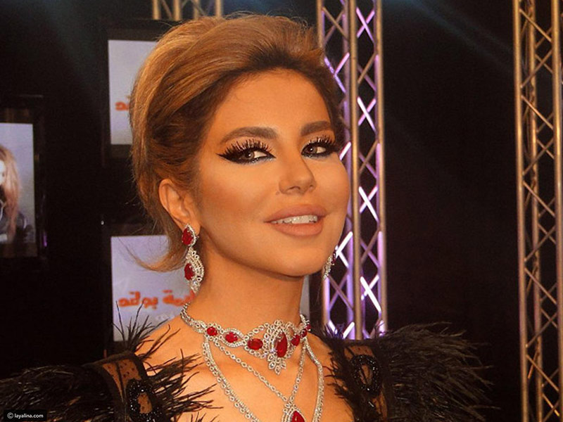 اضغط لمشاهدة الفيديو: منتج أردني لإعلاميتين انتقدتا تكريم حليمة بولند: "بتسووش شلن"